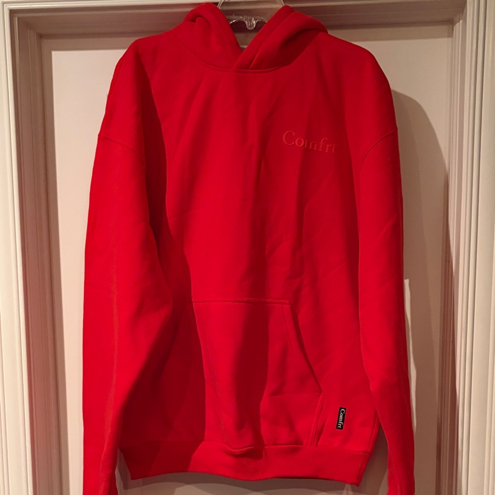Comfrt Men's Vibrant Red Hoodie XL